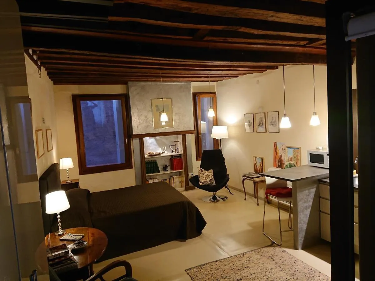 ונציה Suite Apartment San Marco 1825