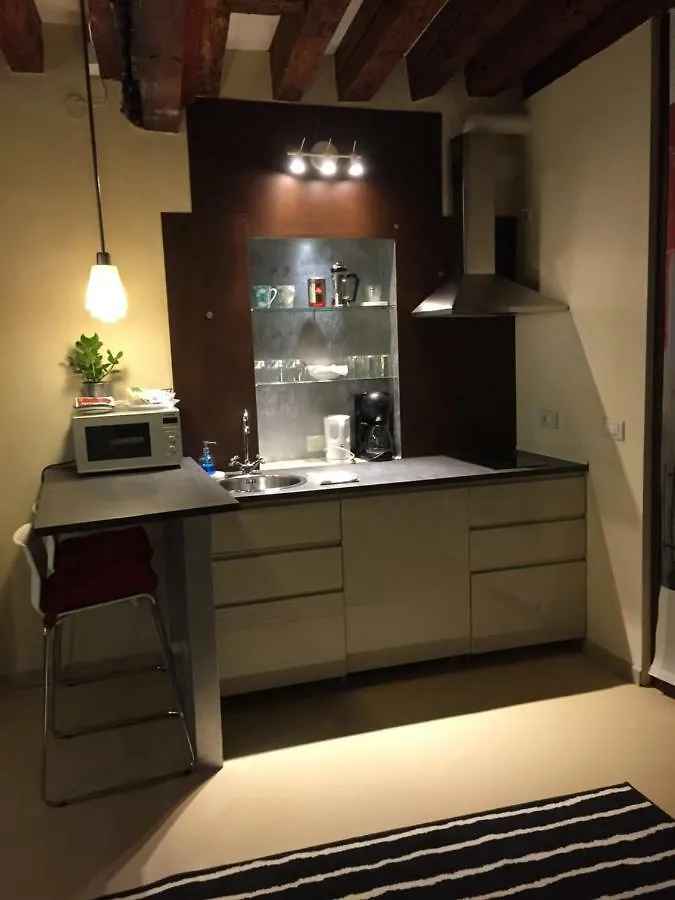Suite Apartment San Marco 1825 Venice Italy